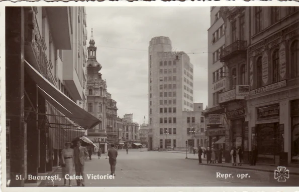București. Calea Victoriei și Palatul Telefoanelor, în 1938 (© iMAGO Romaniae)