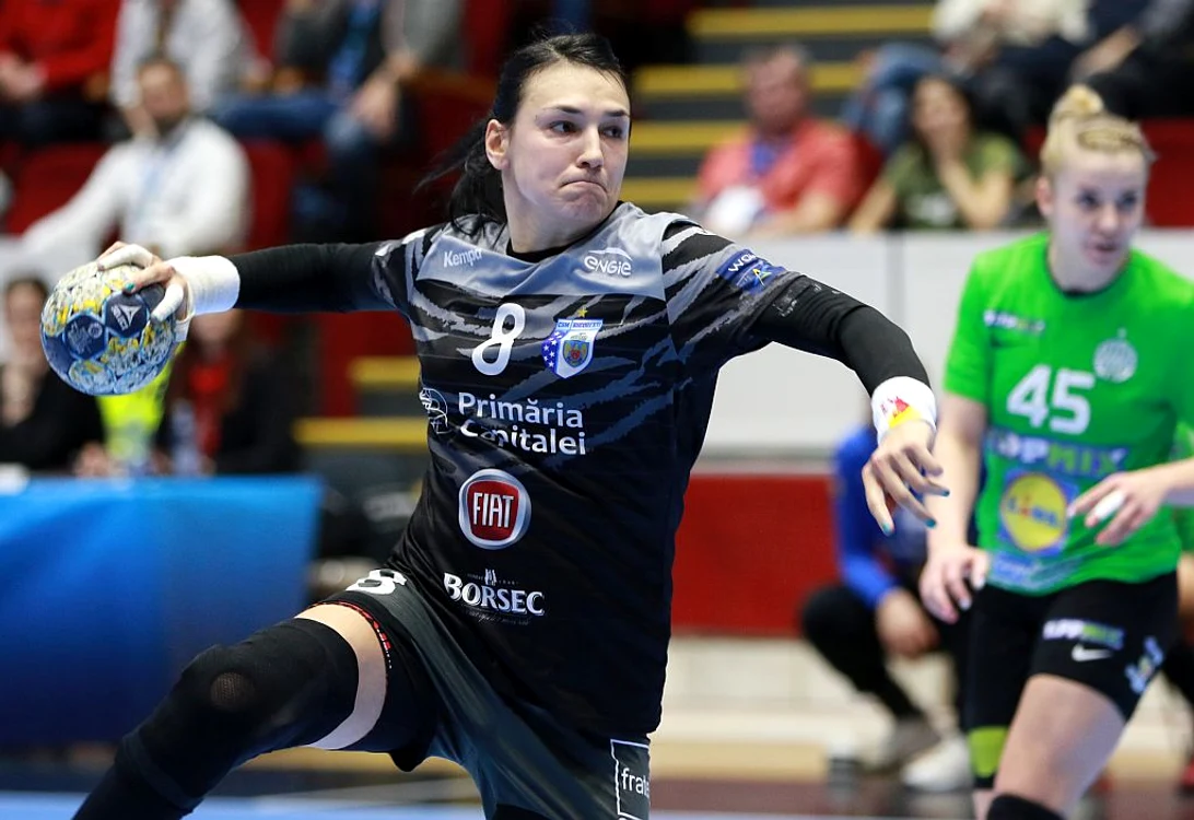 Cristina Neagu a fost nominalizată printre cele mai valoroase handbaliste ale ediției 2019/2020 a Ligii CampionilorFoto: Marian Burlacu