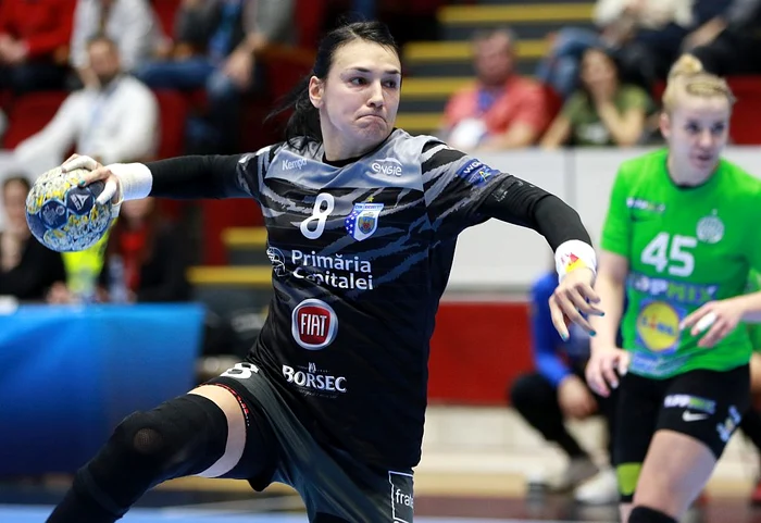 
    42 de goluri a înscris Cristina Neagu în această ediție a Ligii CampionilorFoto: Marian Burlacu  