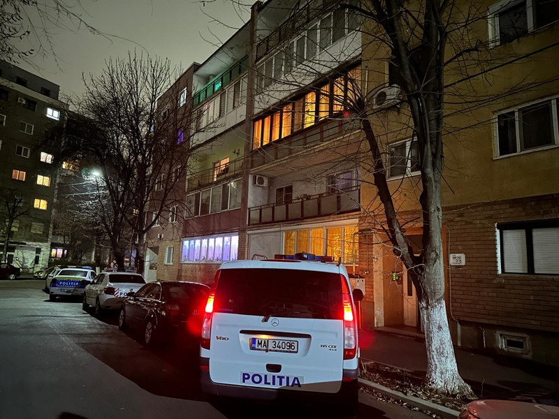 Un bărbat a găsit o grenadă în apartamentul pe care l-a cumpărat, în Arad. Locatarii din bloc au fost evacuați de urgență