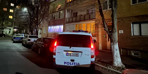 Grenadă descoperită într un dulap Foto Arad Online jpeg