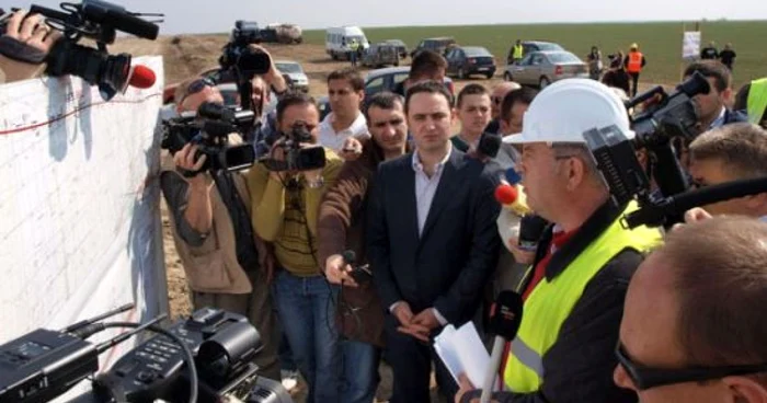 Ministrul Nazare a cerut să se lucreze non-stop