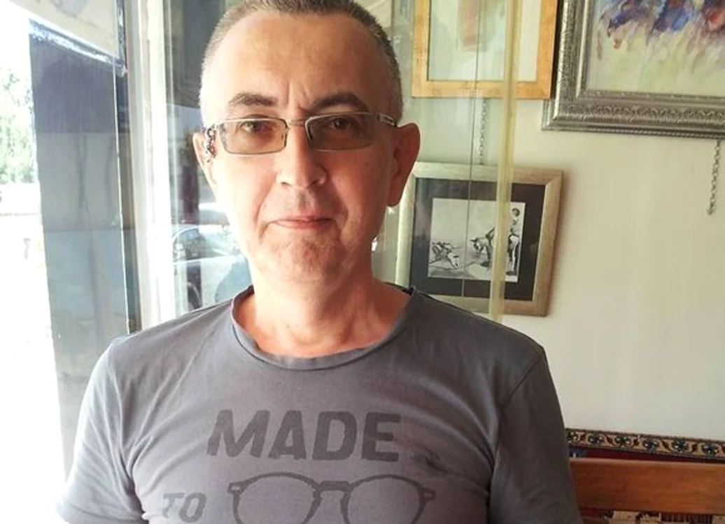
    Dan Teodorescu, solistul trupei Taxi, a ajuns viral pe internet după un mesaj injurios la adresa PSDFoto: Arhivă personală  