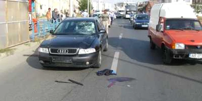 Arad: GALERIE FOTO/ Accident grav în cartierul Fortuna