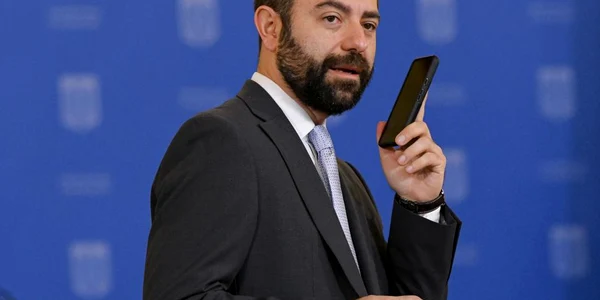 consilierul prezidential radu burnete este nevoie de o reforma administrativa si teritoriala la pachet cu una a partidelor politice 985392 webp