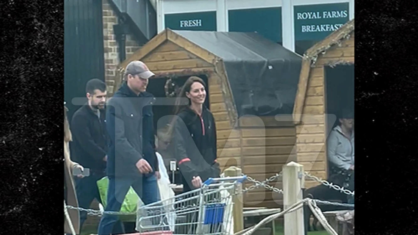 Kate Middleton la un magazin din Windsor cu William jpg