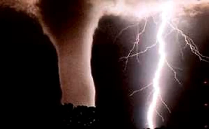 Tornadele nu reprezintă un fenomen nou în România