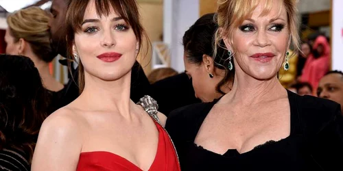 dakota johnson si melanie
