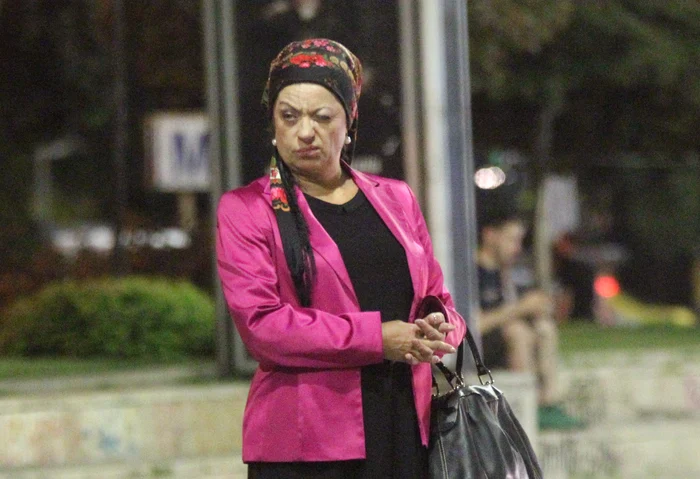 adriana trandafir, expresivă ca la teatrufoto: Mihai Ionescu