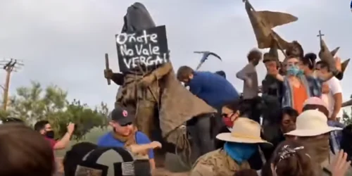 Barbat impuscat la proteste în New Mexico lângă statuia unui colonist spaniol FOTO captură
