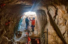 Tunelul antic descoperit sub străzile Ierusalimului (© Yoli Schwartz, IAA)
