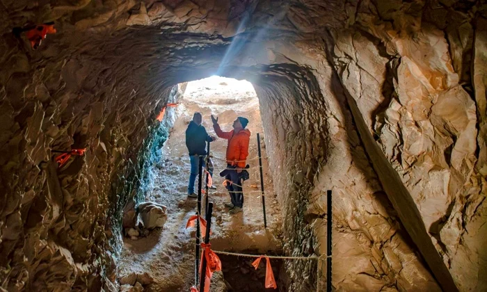 Tunelul antic descoperit sub străzile Ierusalimului (© Yoli Schwartz, IAA)