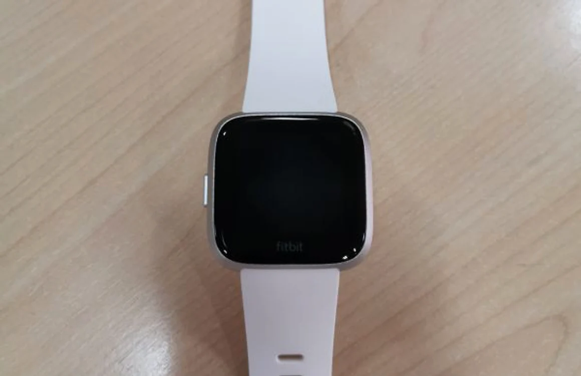 Fitbit Versa Lite 