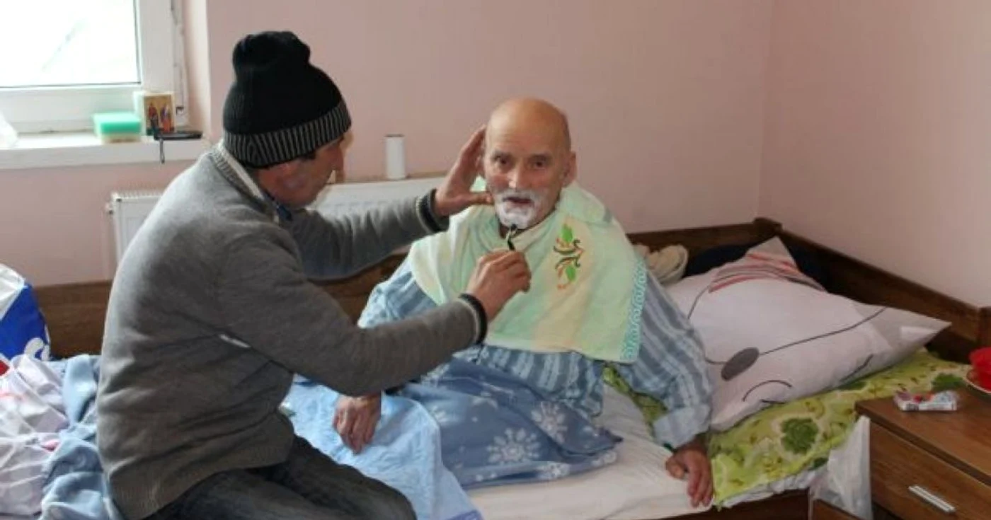 Instituţionalizarea nu este o soluţie, spun reprezentanţii DGASPC, doar că autorităţile locale nu vin cu alte soluţii FOTO: Cosmin Zamfirache