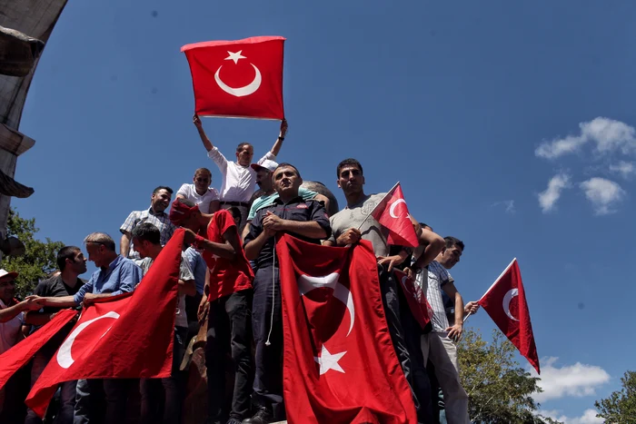 15.000 de angajaţi din educaţie au fost concediaţiFoto: Getty