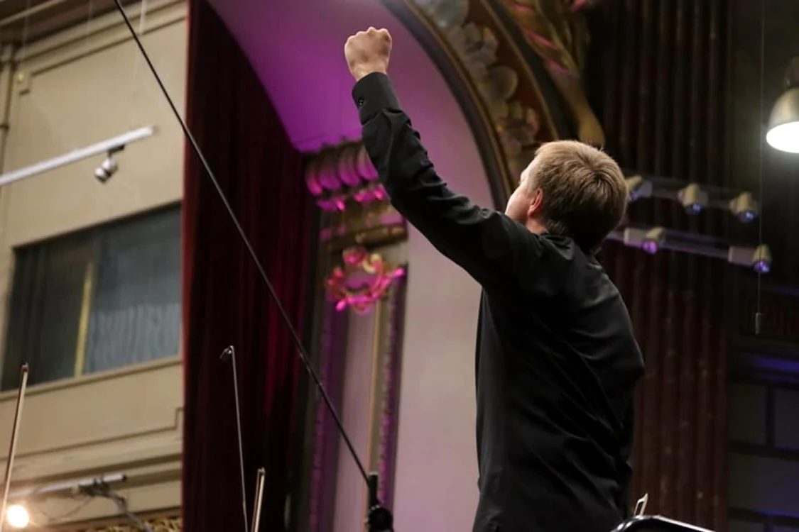 Vasili Petrenko la Enescu 2021 (foto: Roza Zah)