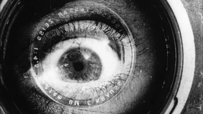 Man with a movie camera, considerat cel mai bun documentar al tuturor timpurilor