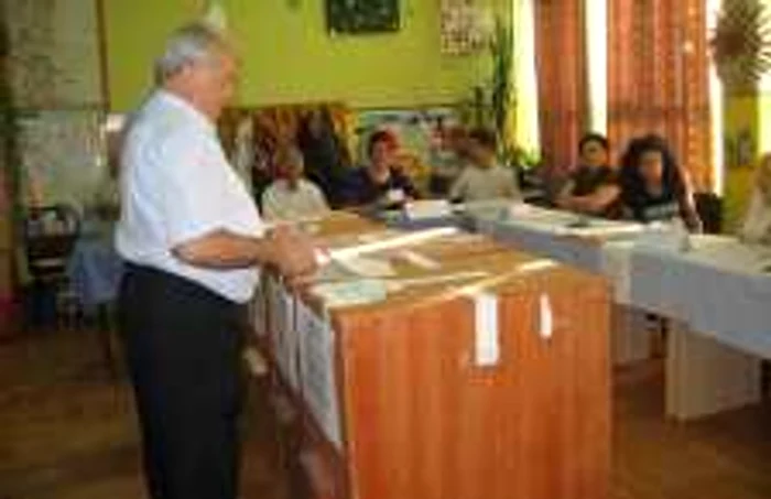 O parte dintre arădeni au preferat să voteze la primele ore