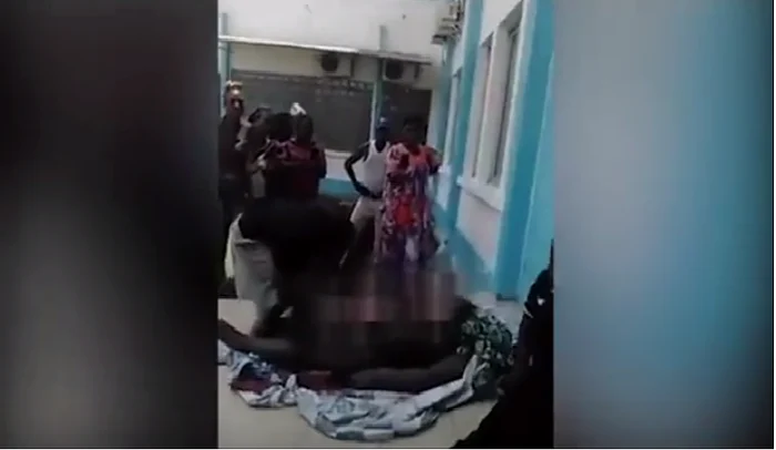 Gravida care era deja moartă, a fost operată cu o lamă de rasFoto Youtube