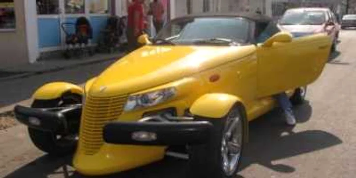 Târgu-Jiu: Un bolid face furori pe străzile din oraş