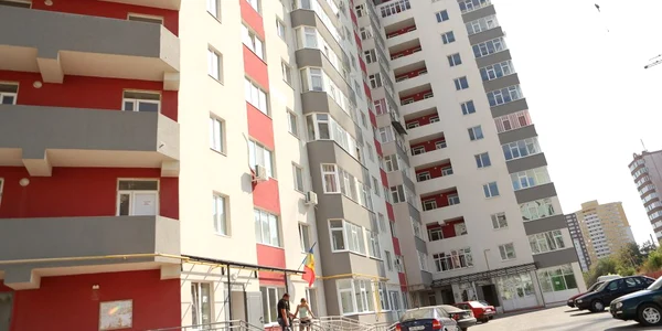 Blocul se află în sectorul Ciocana al Capitalei