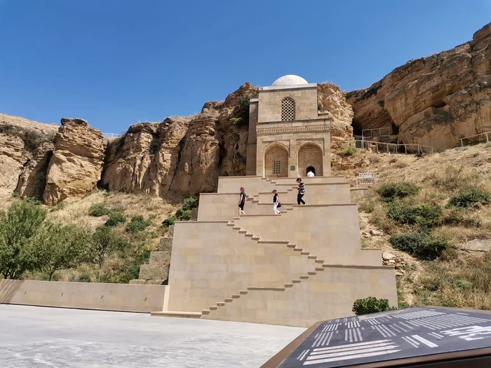 O nouă moschee inedită în Azerbaidjan FOTO Ștefan Both