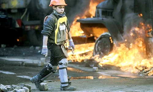 Peste 100 de oameni au fost ucişi ieri (Fotografii: Afp/Reuters) jpeg