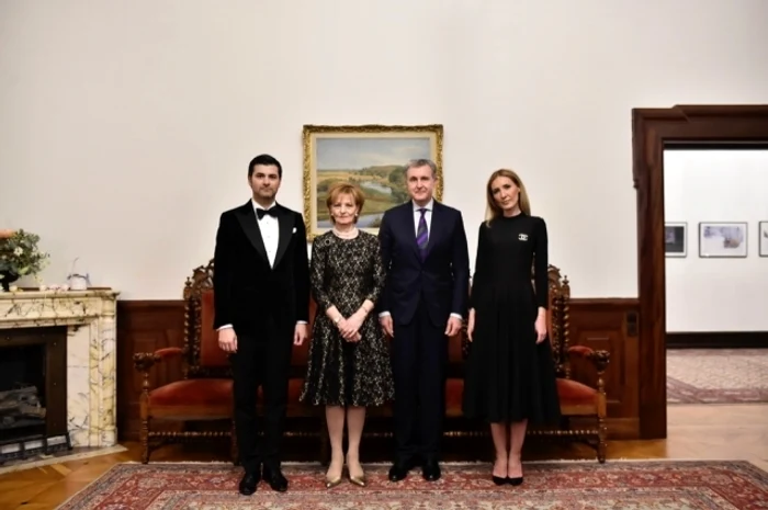 6 prima foto 99549800 jpg jpeg