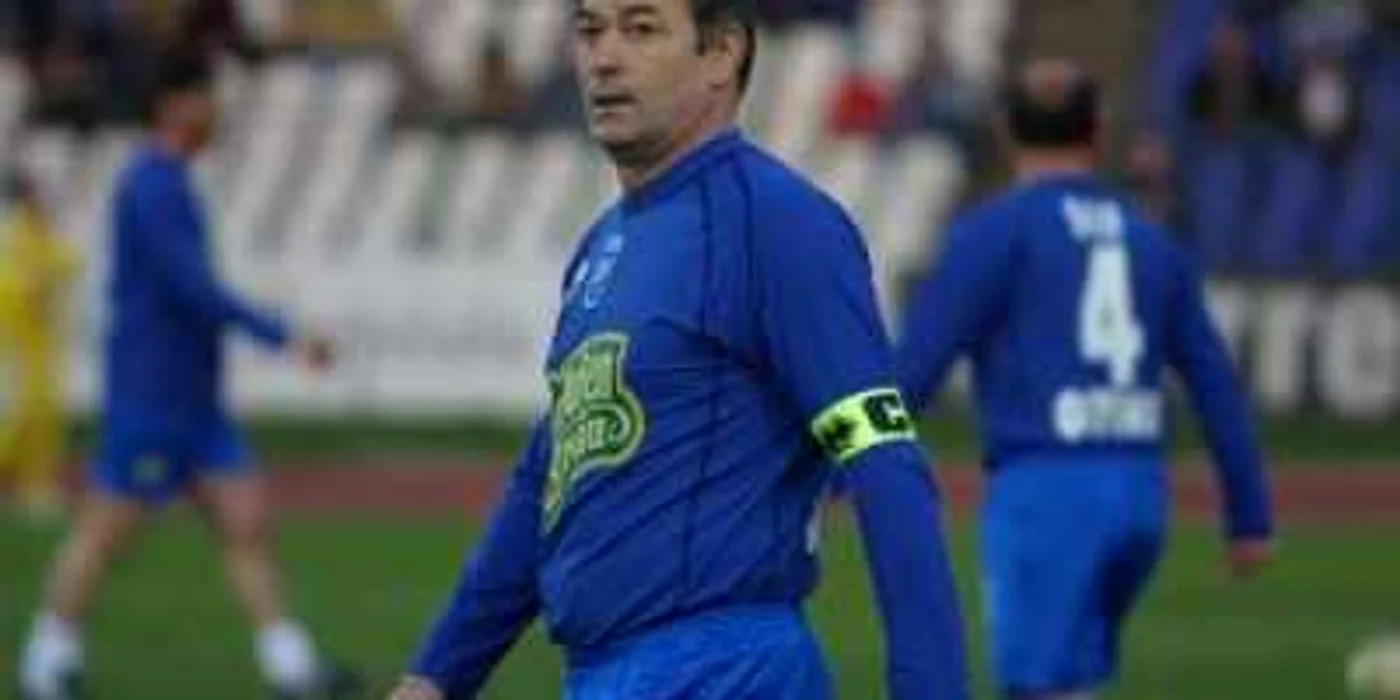 Craiova: Costică Ştefănescu, antrenor în Kuweit