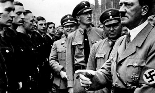 10 cărţi despre al Doilea Război Mondial pe care trebuie să le citeşti! jpeg