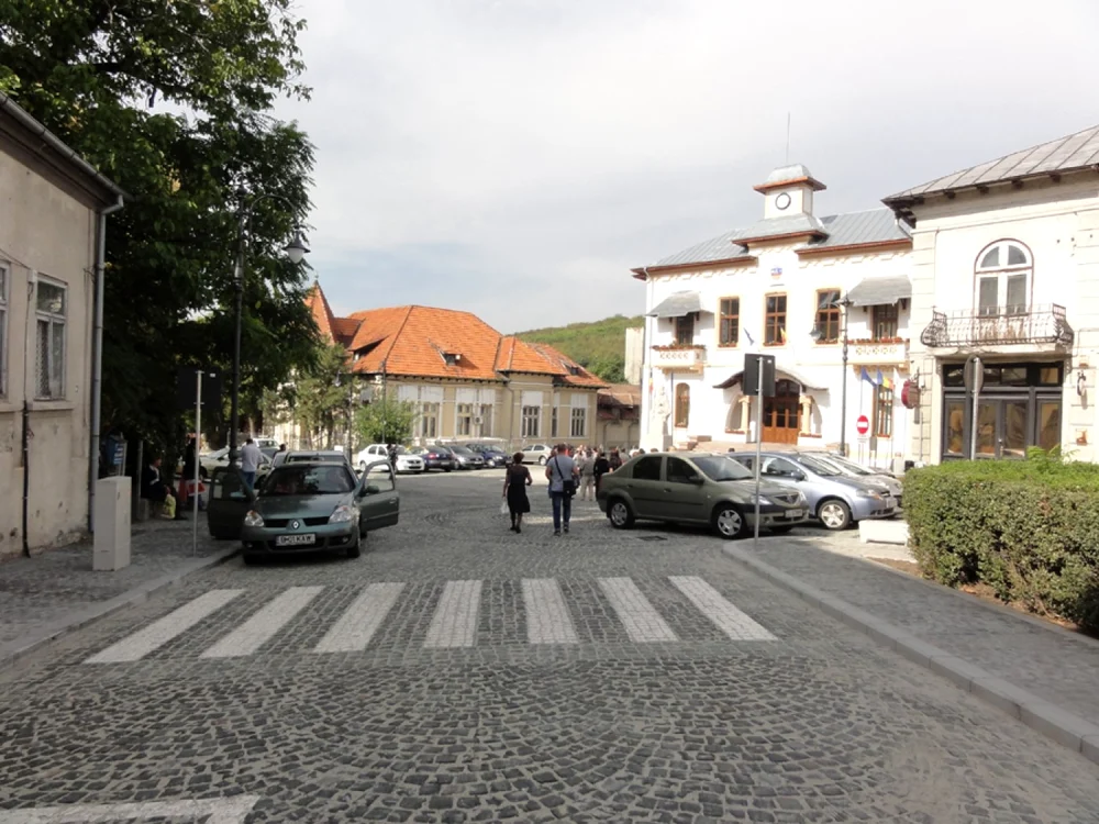 Autorităţile din Slatina vor noi sensuri unice pe străzile oraşului   (FOTO: Mugurel Manea)