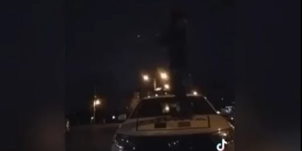 dans pe masina de Politie FOTO Captura video Ziarul Incomod jpg