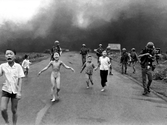 Imagine reprezentativă pentru Războiul din Vietnam - fetita arsă cu napalm. FOTO Arhivă