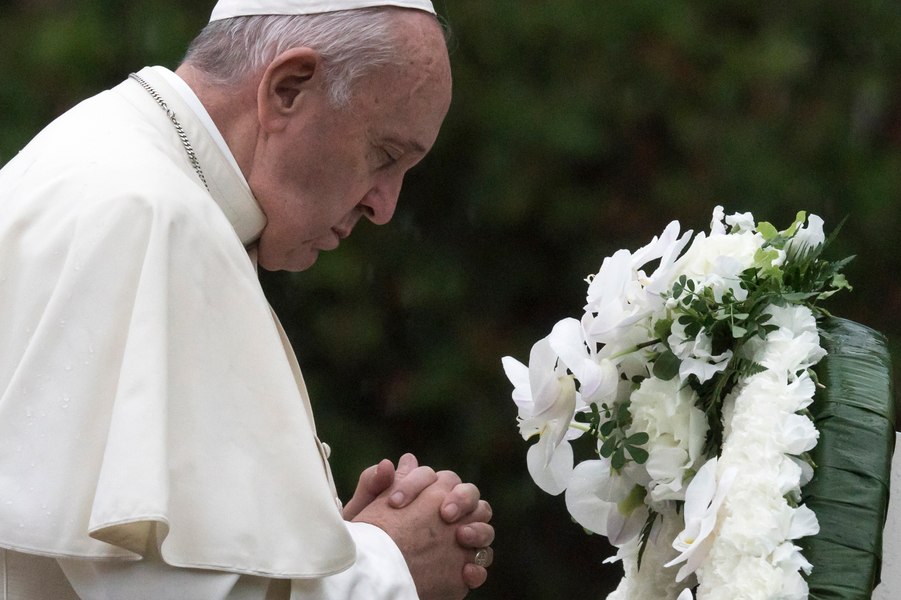 Știința îmbălsămării Papei Francisc: Pas cu pas, cum este pregătit trupul pentru a fi expus timp de trei zile fără semne vizibile de descompunere