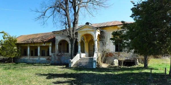 conacul poenaru