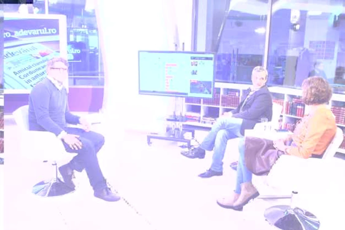 Cât de stânga mai este stânga românească? Discuţie la Adevărul Live cu Dan Ionescu (stânga), Sebastian Lăzăroiu şi Ioana Lupea