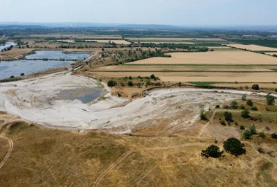 exploatari ilehale minerale din Jiu FOTO Apele Române Jiu jpg