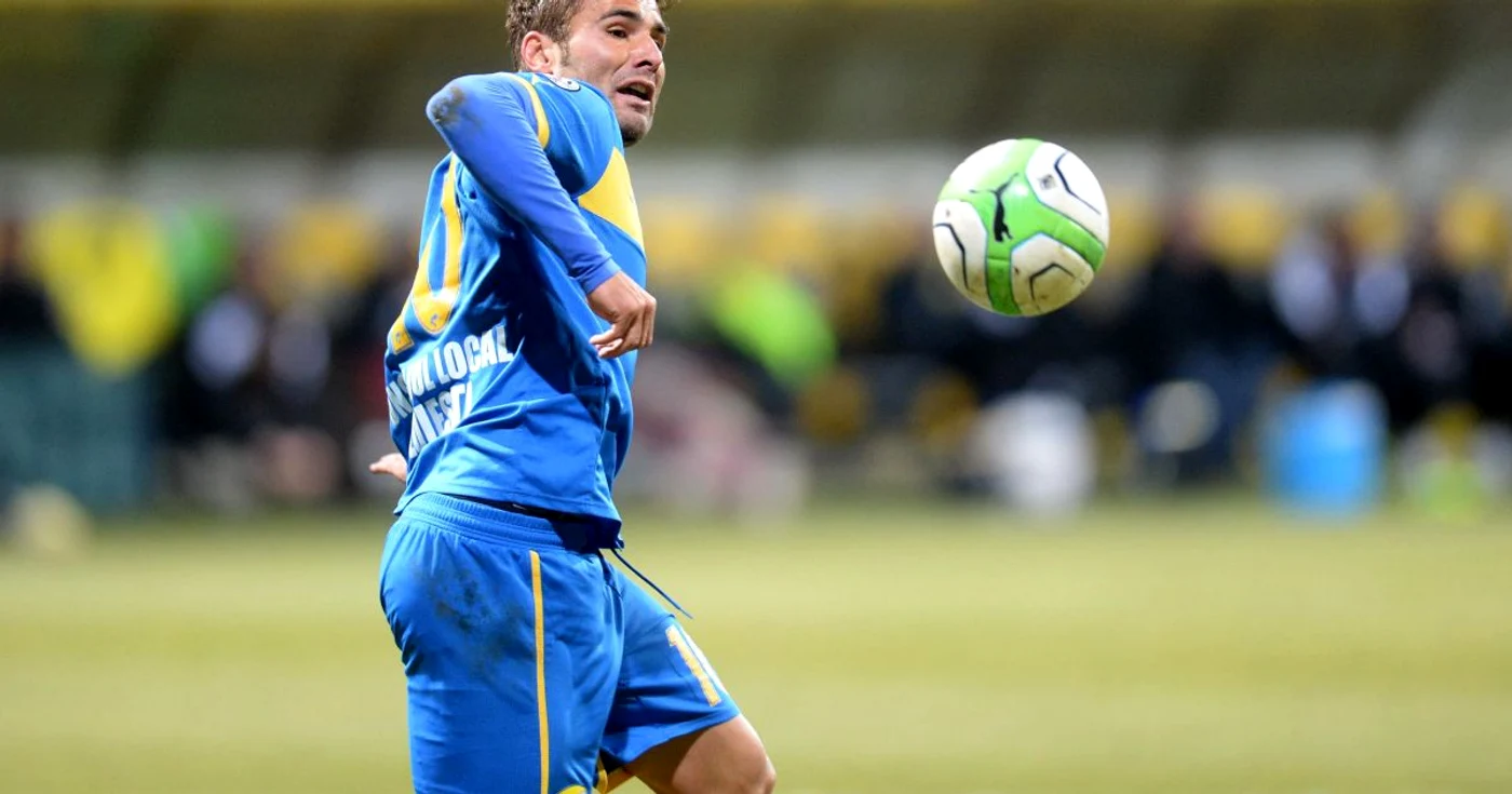 Mutu a dat primul gol la Petrolul. FOTO Adevărul