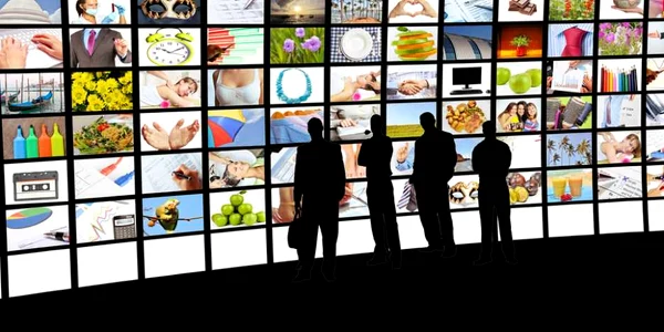 reclame - publicitate - FOTO Shutterstock