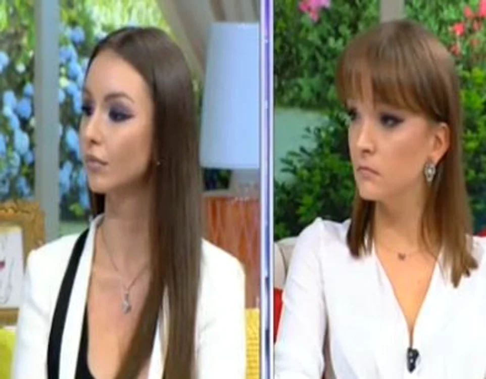 
    Fetele lui Corneliu Vadim Tudor resimt și acum pierderea tatăluiFoto: captură Teo Show  