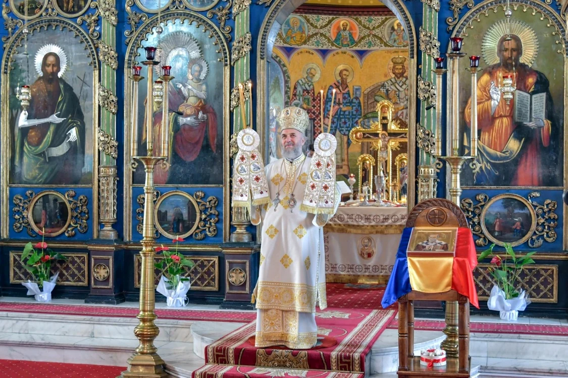 Arhiepiscopul Dunării de Jos FOTO ADJ