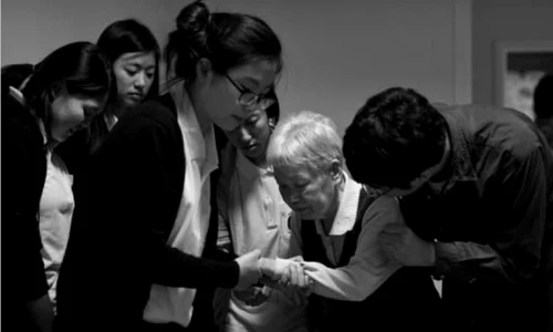 Cele două Corei negociază reuniunea familiilor separate de război jpeg