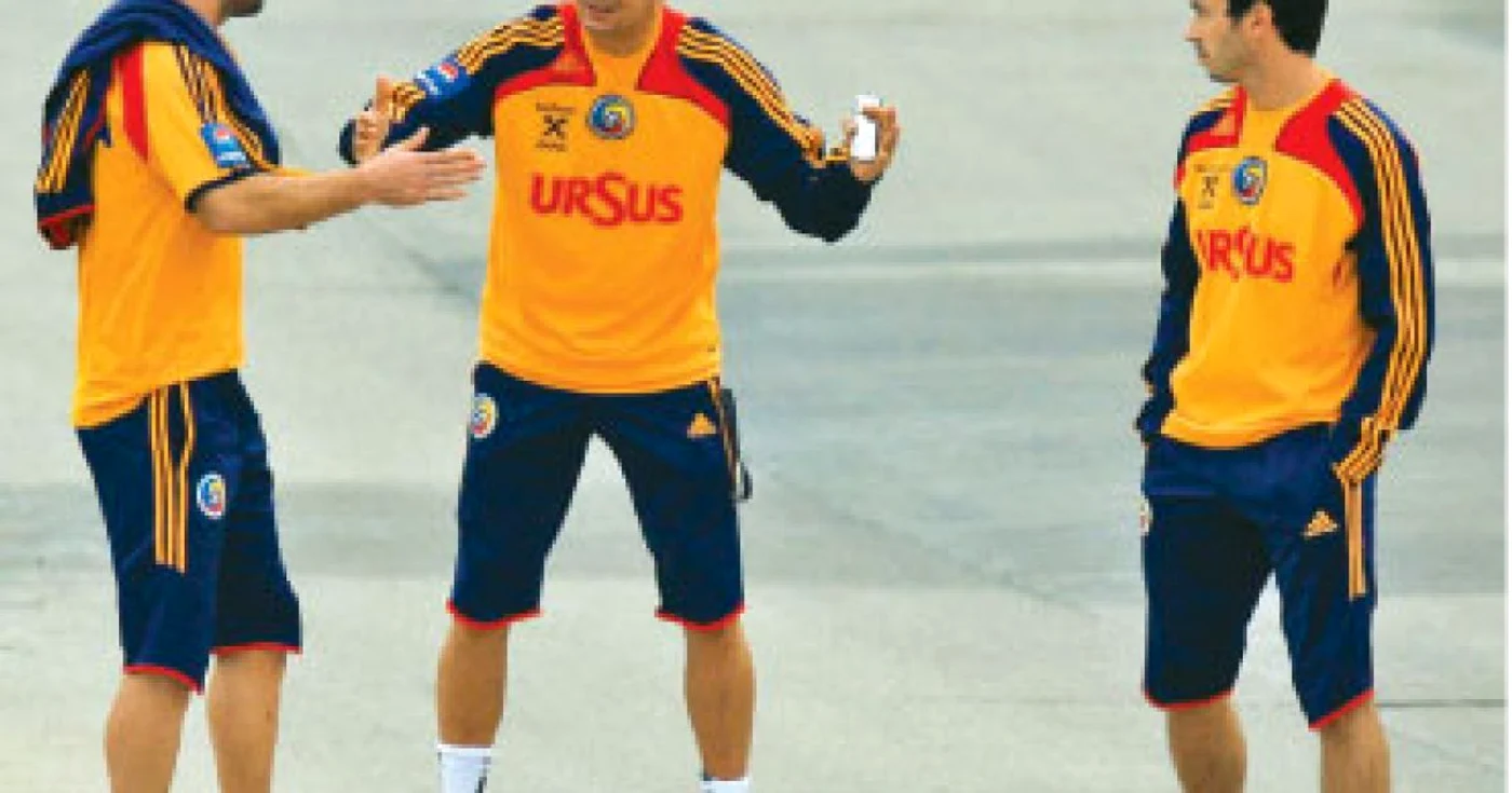 Lucescu jr l-a certat  rău pe Răzvan Raţ