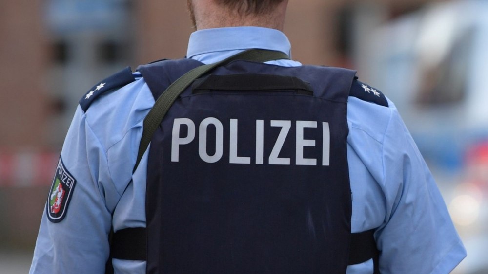 Nemška policija preiskuje sabotažo na železniški progi, ki bi lahko bila politično motivirana