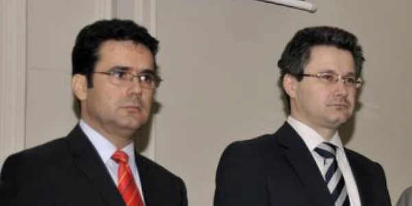 pricopie si costoiu