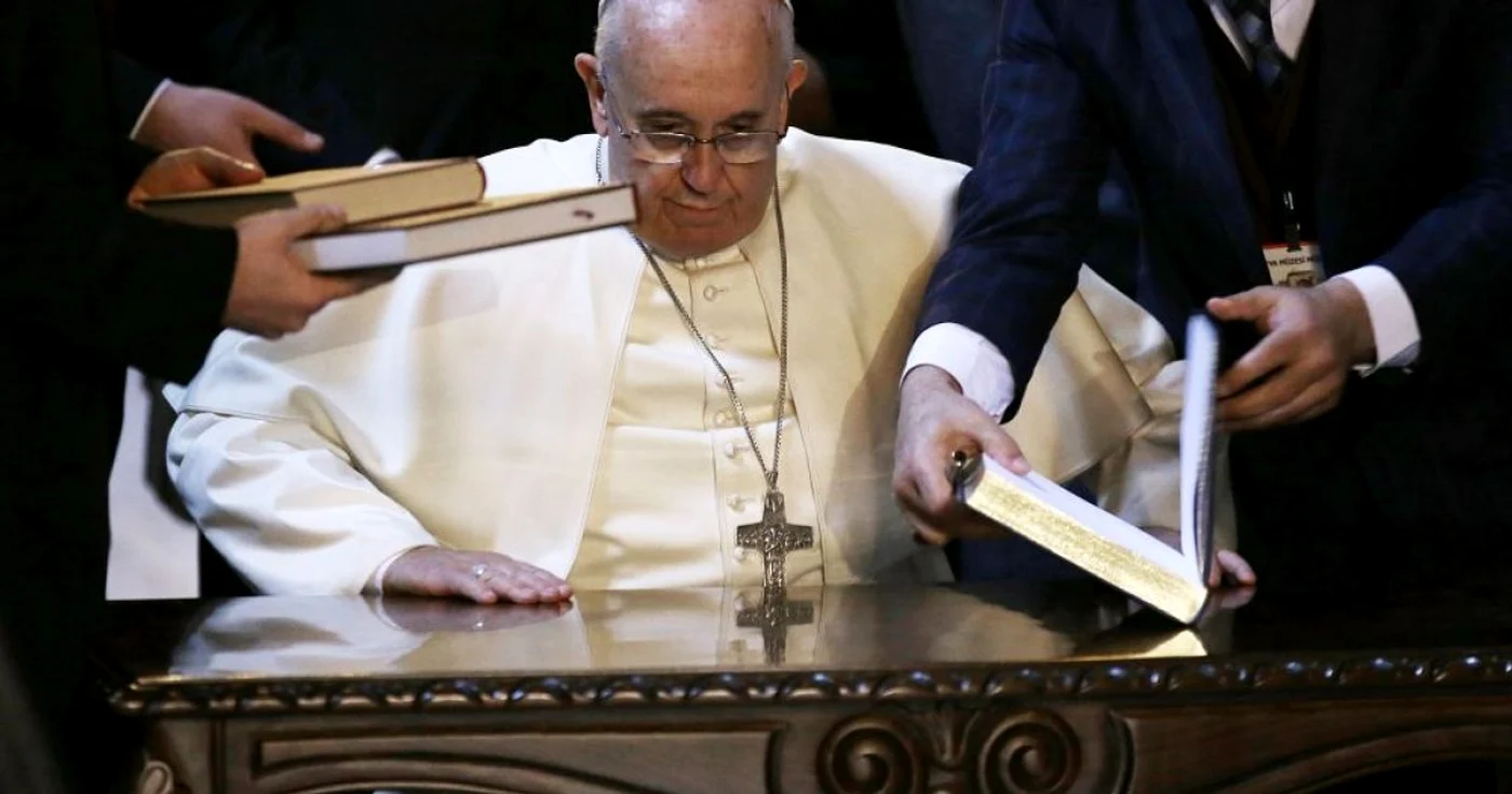 Papa Francisc a transmis un mesaj de Crăciun