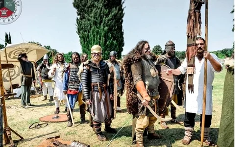 Asociația Terra Dacica Aeterna participă la Festivalul de Reconstituire Istorică de la Saint Romain en Gal jpeg