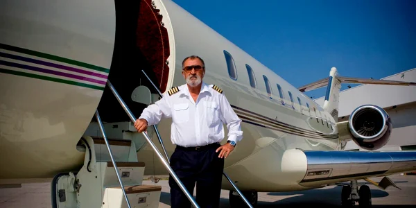ion tiriac avion webp