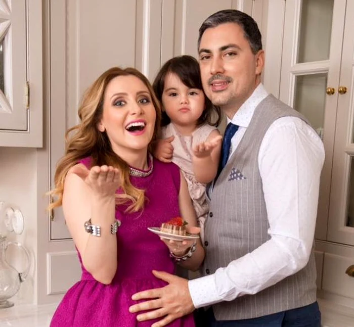 Alina Sorescu şi Alexandru Ciucu au devenit pentru a doua oară părinţi