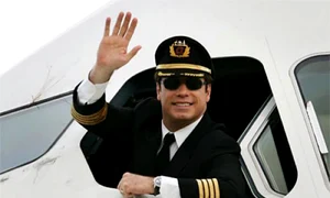 Travolta jpeg